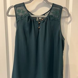 Lauren Conrad Green Sleeveless Top size S